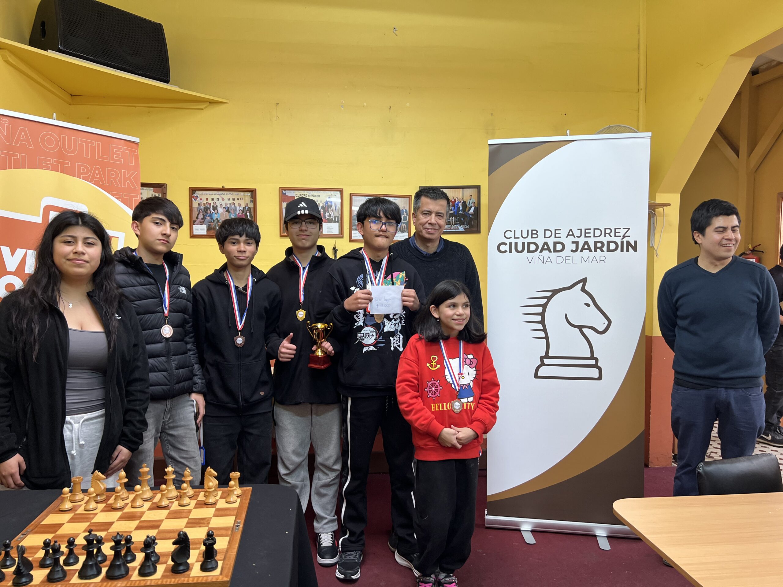 Andrés Celis J-88, Viña del MarAndrés Celis J-88, Viña del Mar